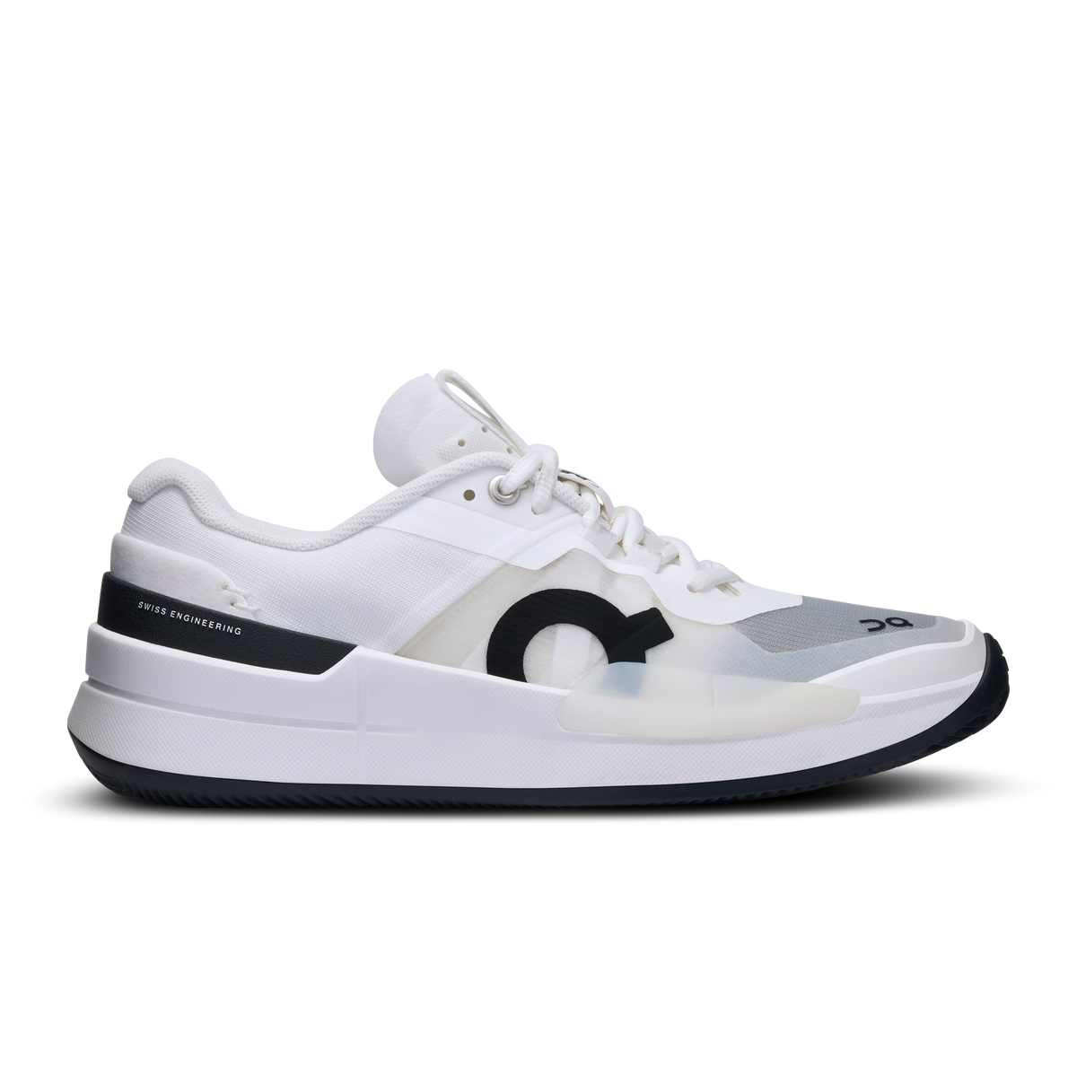 Women's On The Roger Pro 2 Clay, White/Black, 5.5 B Medium