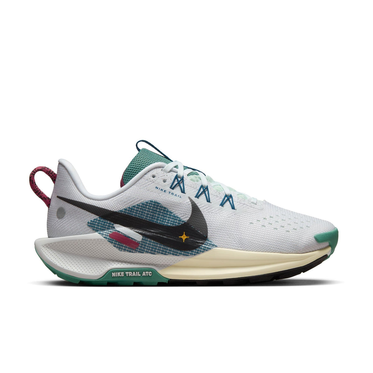 Women's Nike Pegasus Trail 5, White/Black/Court Blue/Cedar, 9 B Medium