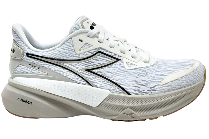 Women's Diadora Nucleo 2, White/Silver, 8 B Medium