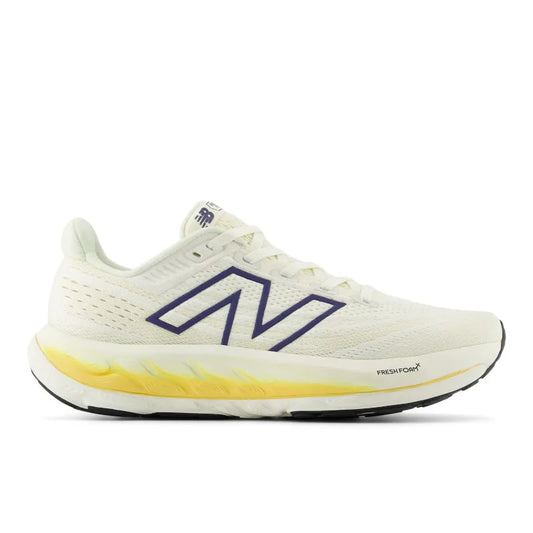 Women's New Balance Fresh Foam Vongo v6, Angora/Sea Salt/Clementine, 8 D Wide