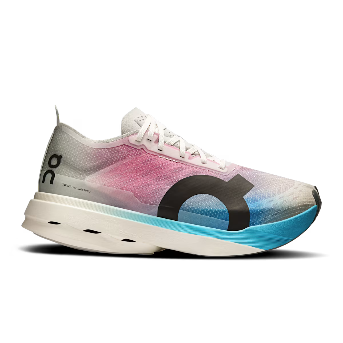 Women's On Cloudboom Strike, White/Horizon, 8 B Medium