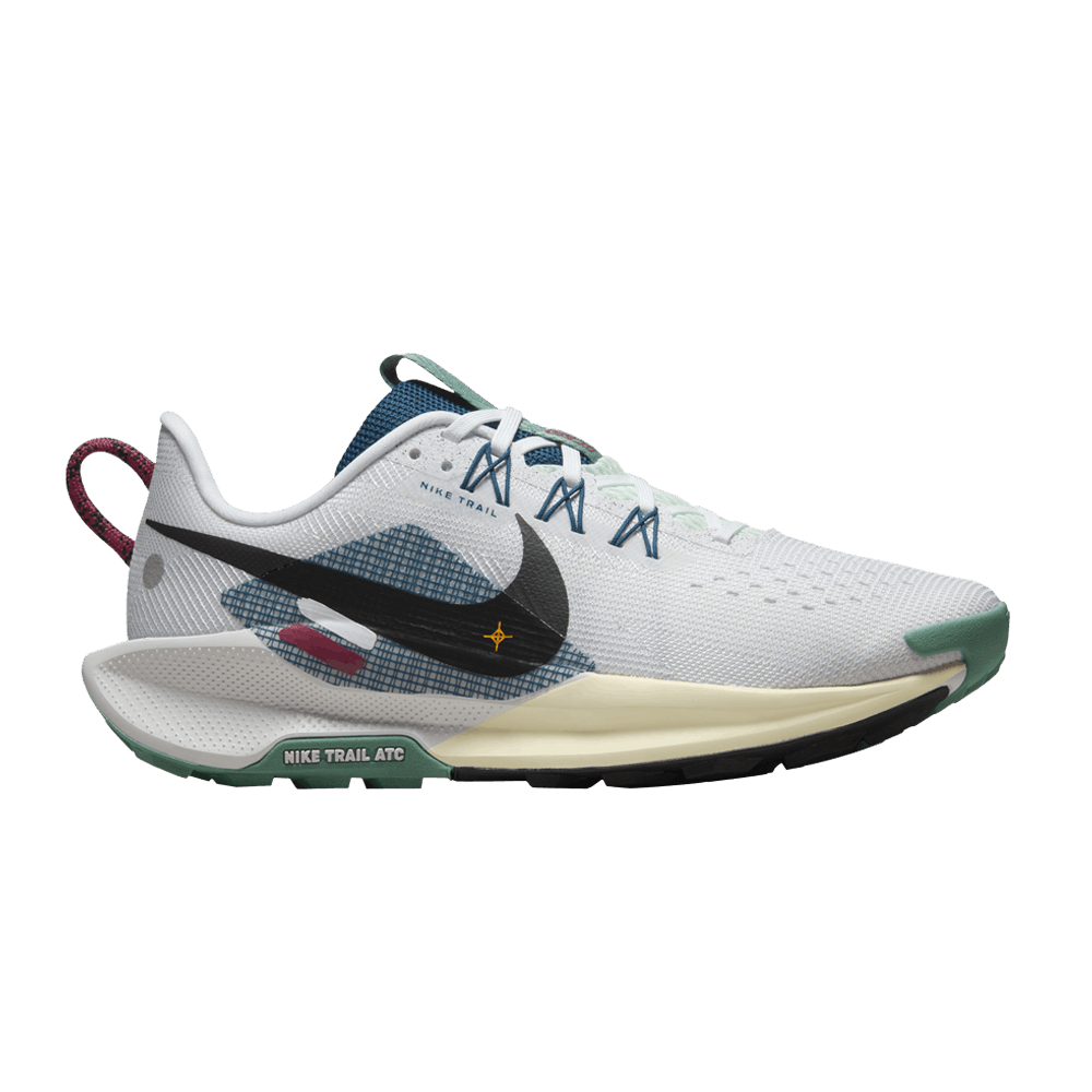 Women's Nike Pegasus Trail 5, White/Black/Court Blue/Cedar, 7 B Medium