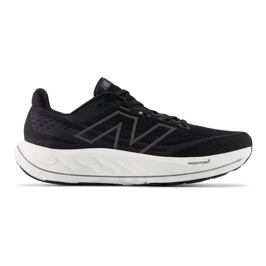 Men's New Balance Fresh Foam Vongo v6, Black/White, 10 D