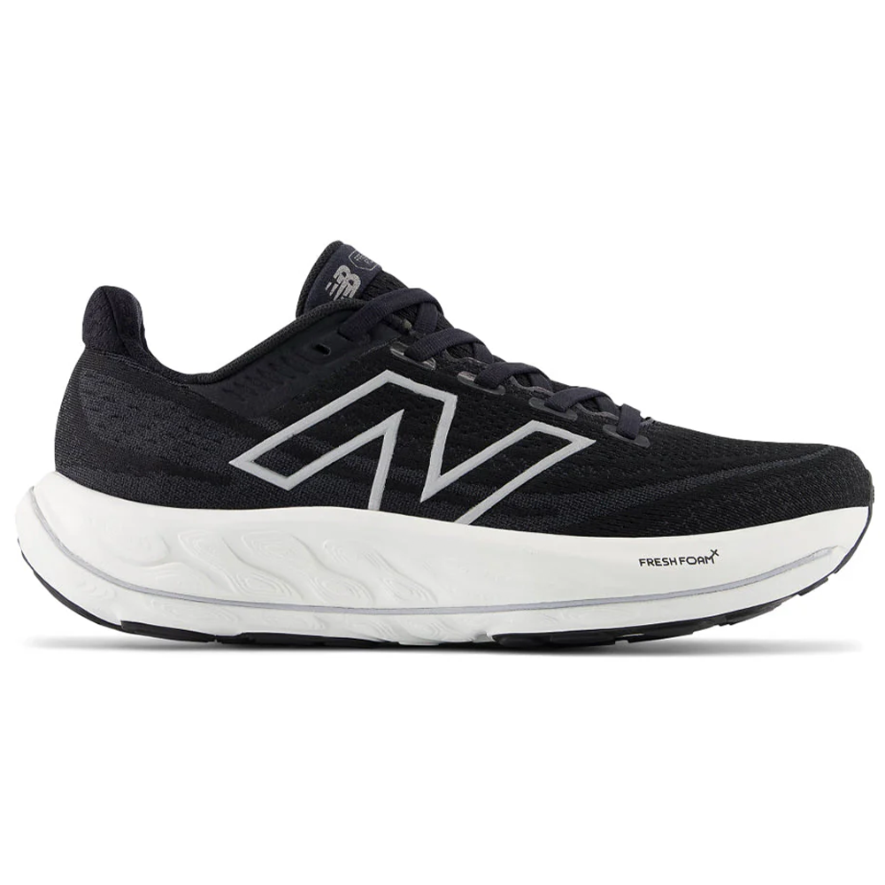 Women's New Balance Fresh Foam Vongo v6, Black/White, 9 D Wide