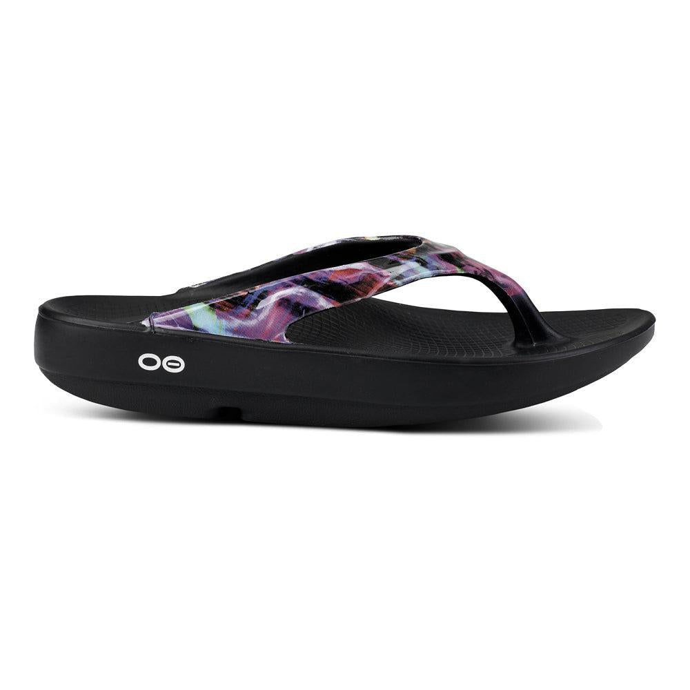 Womens OOFOS OOlala Limited Sandal, Neone Rose, 9 B Medium